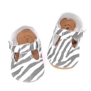Mon Petit Shoes Soft Sole T Strap Distressed Zebra Suede Sz 3